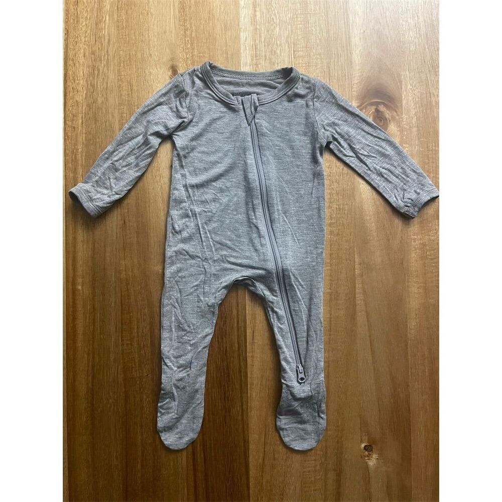 Hapiu Baby Unisex Gray Newborn Bamboo Zipper Romper